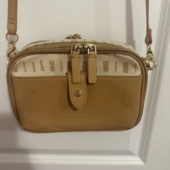 Spartina 449 Cream and Tan Crossbody - Picture 2 of 10